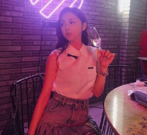 想看韩国明星黑料去哪看,揭秘网络暗流涌动的秘密世界