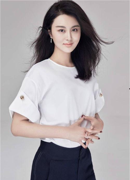 甘露是明星吗,闪耀星途的璀璨新星